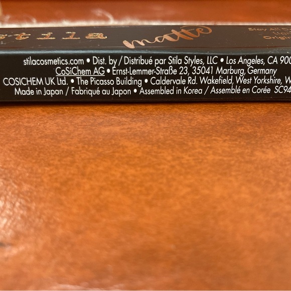 STILA MATTE LIQUID EYELINER BLACK - Picture 5 of 5